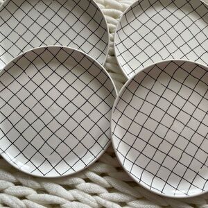 UO Home Dinner Plates
